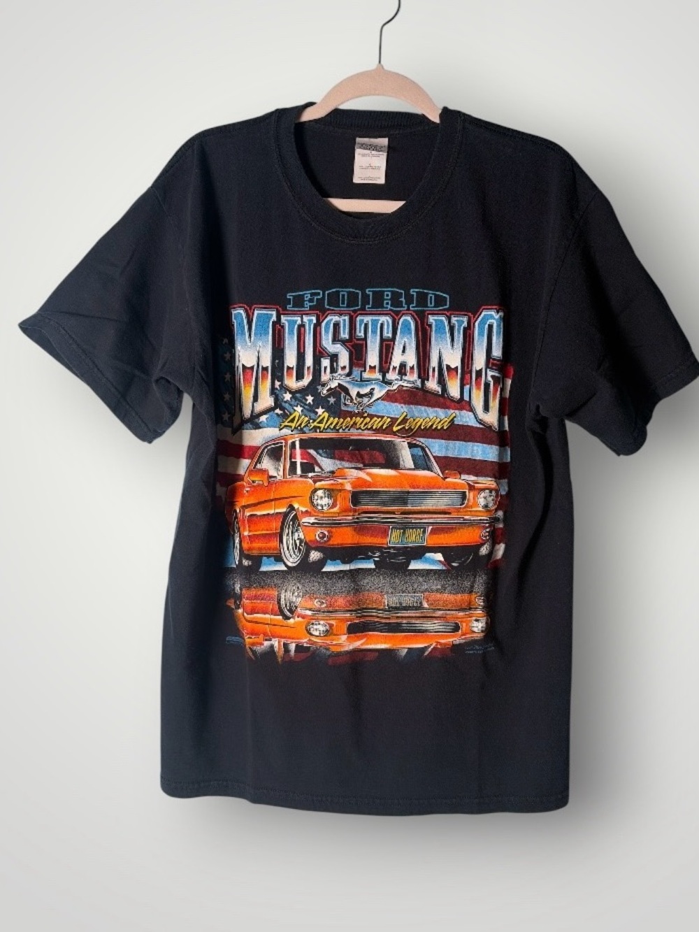 Vintage Ford Mustang Hot Black T-Shirt Short Sleeve Y2K Size L American Legend